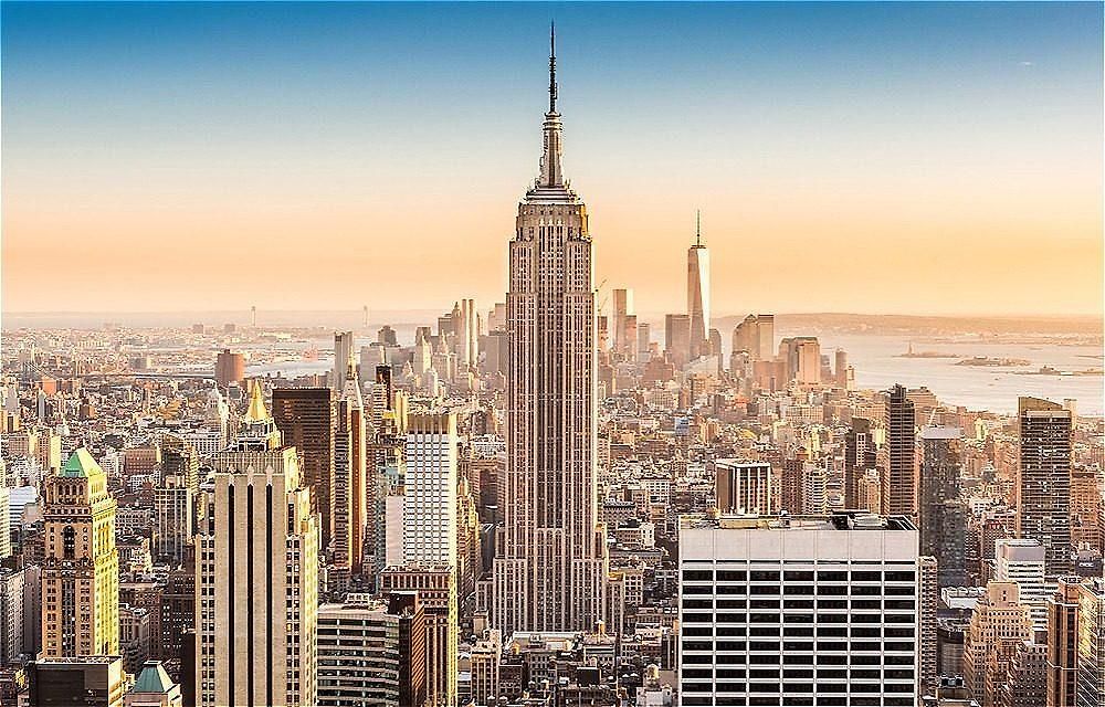 The At Fifth Avenue