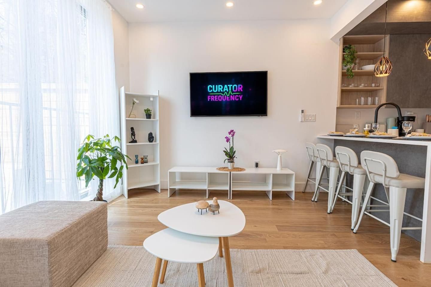 Spacious&renovated Duplex Brooklynbackyard&wd
