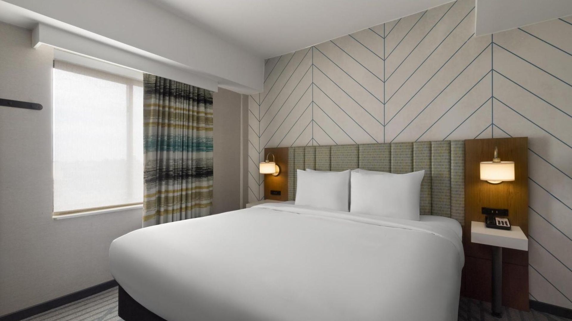 Hampton Long Island Ny Hotel *