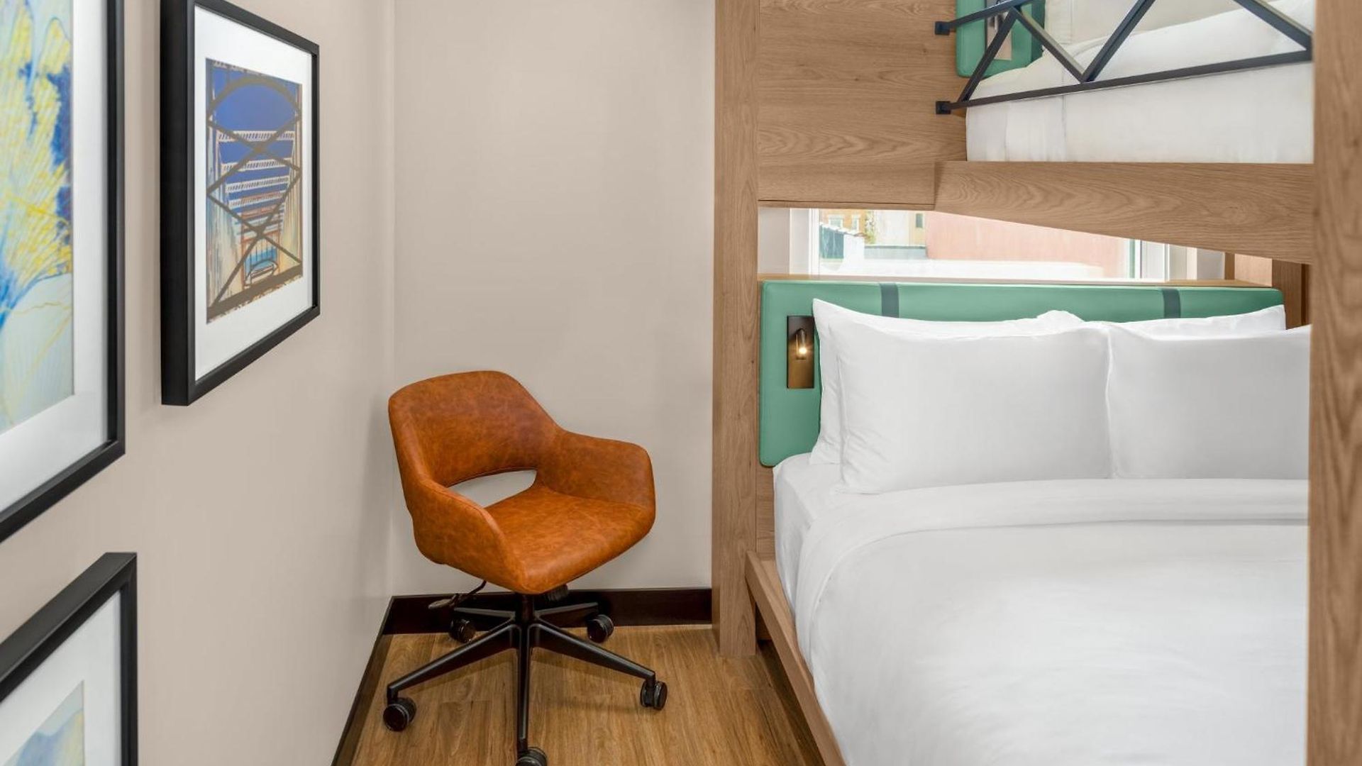 Voco Astoria By Ihg New York