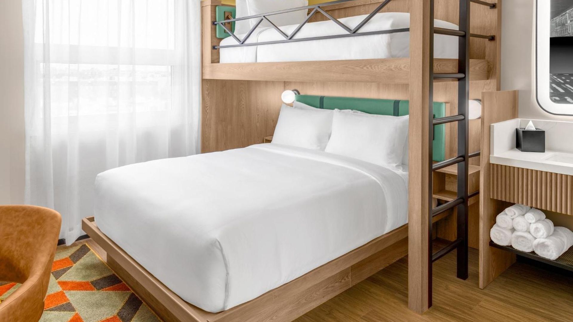 Voco Astoria By Ihg