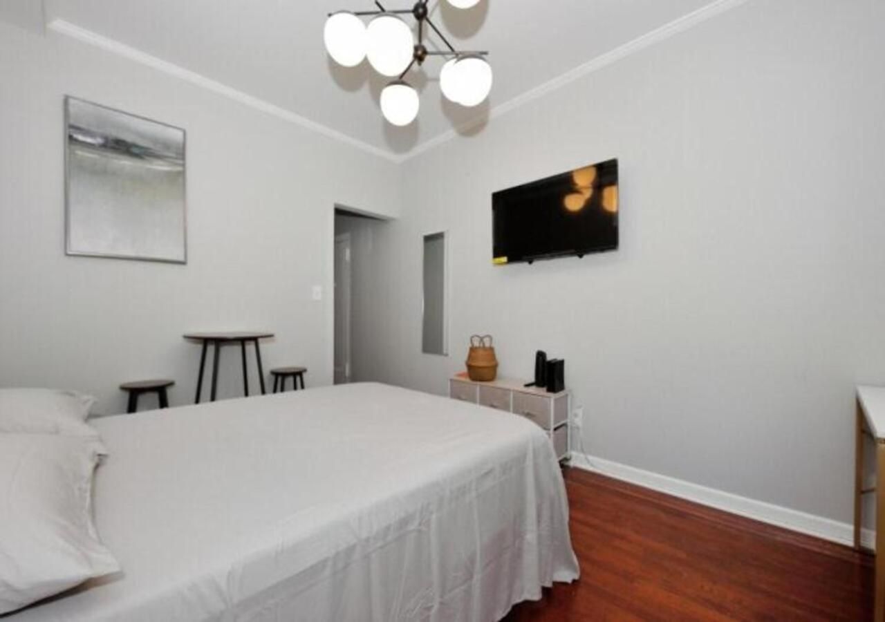 Cozy Near Park!, June To Aug 90 Days Required * New York