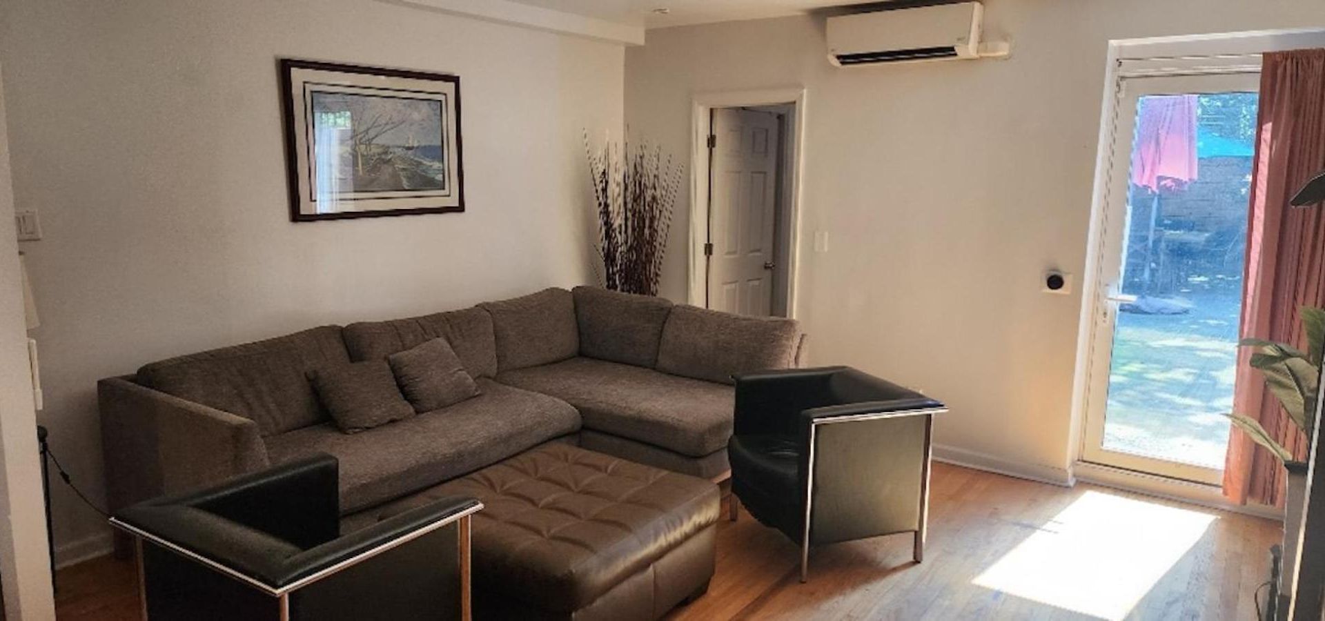 Garden Apartment *
