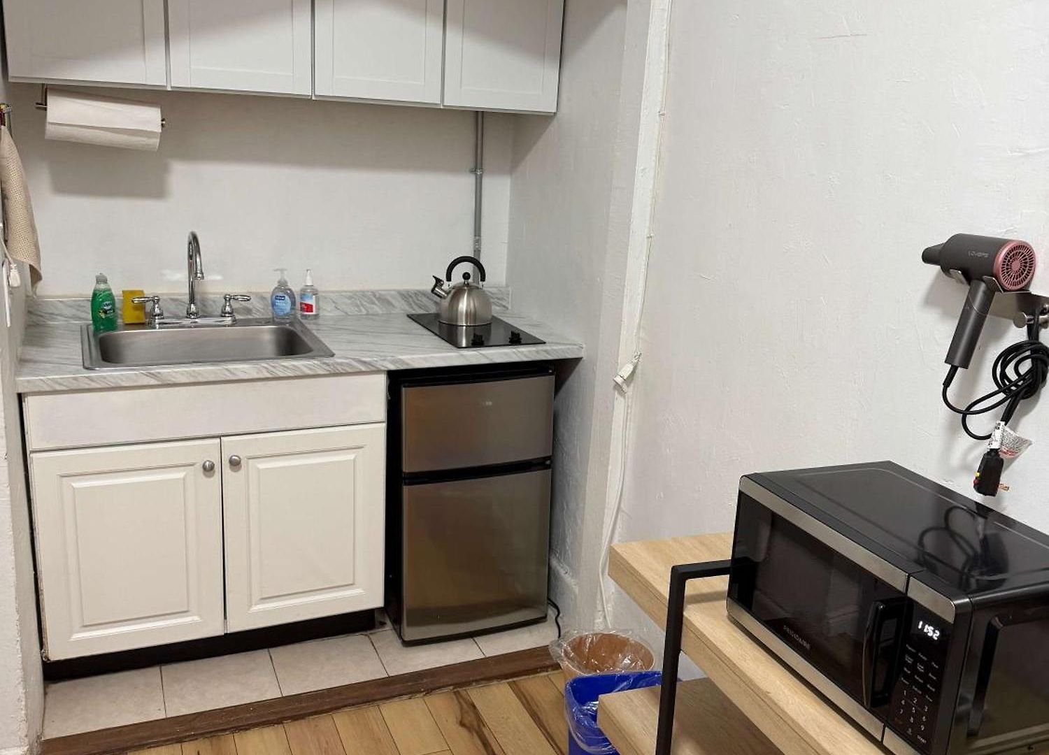 Apartment Chelsea Studio-shared Bathroom With Kitchen Twin Bunk Bed *