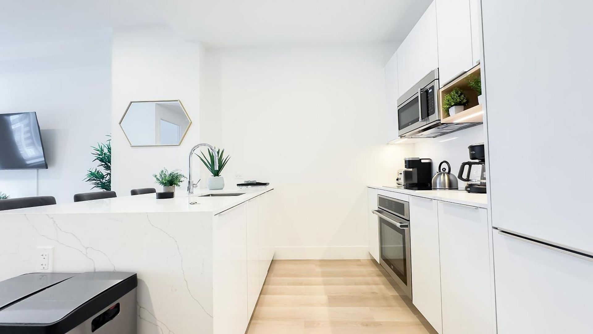 Apartment Stylish 3br Luxury Retreat In The Heart Of Fidi *