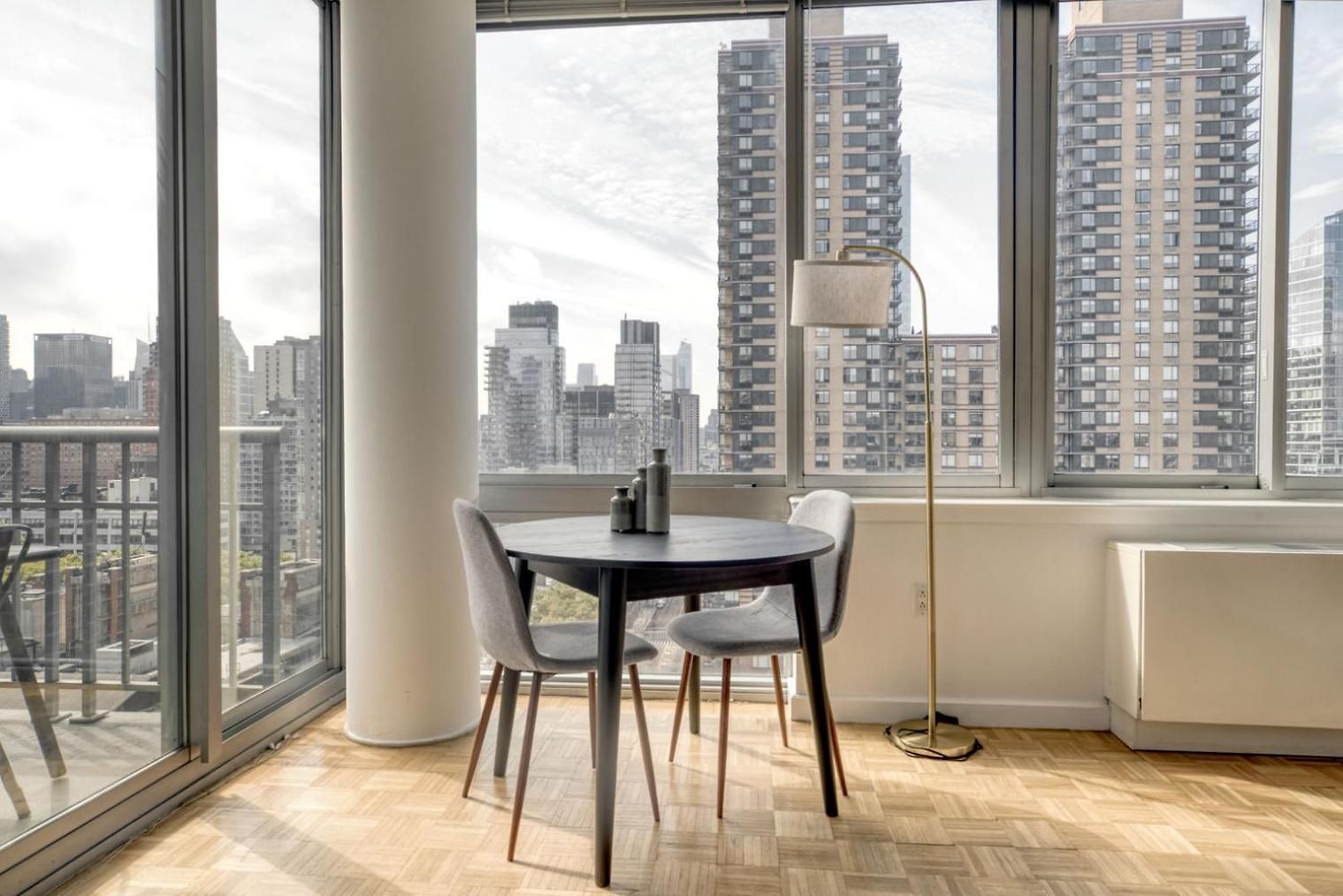 Apartment Uws 2br W Doorman Gym Nr Park Nyc-950