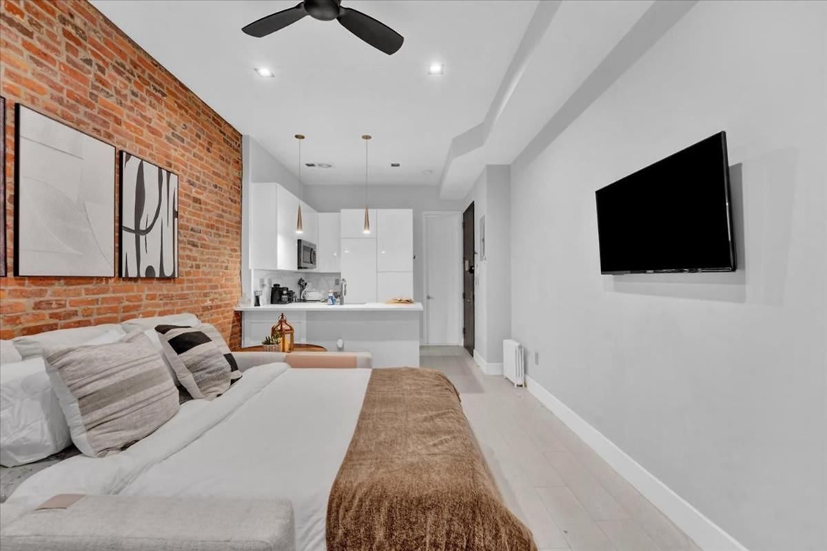 Apartment Modern West Village 1br Garden Steps To Subway