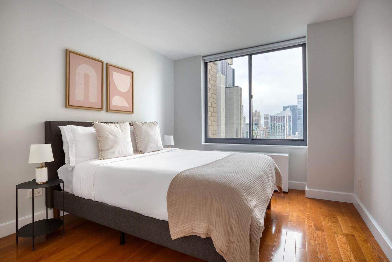 Midtown 2br W Gym Doorman Nr Theater District Nyc-1226 Apartment New York