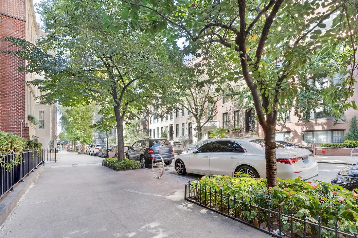 Midtown E W Dm Gym Nr Bloomingdales Nyc-712 New York