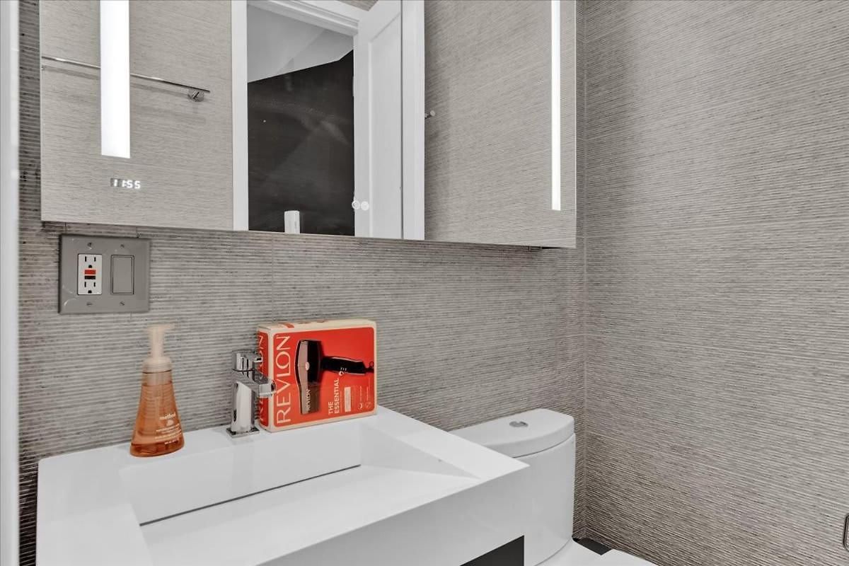 Modern West Village 1br Garden Steps To Subway * New York