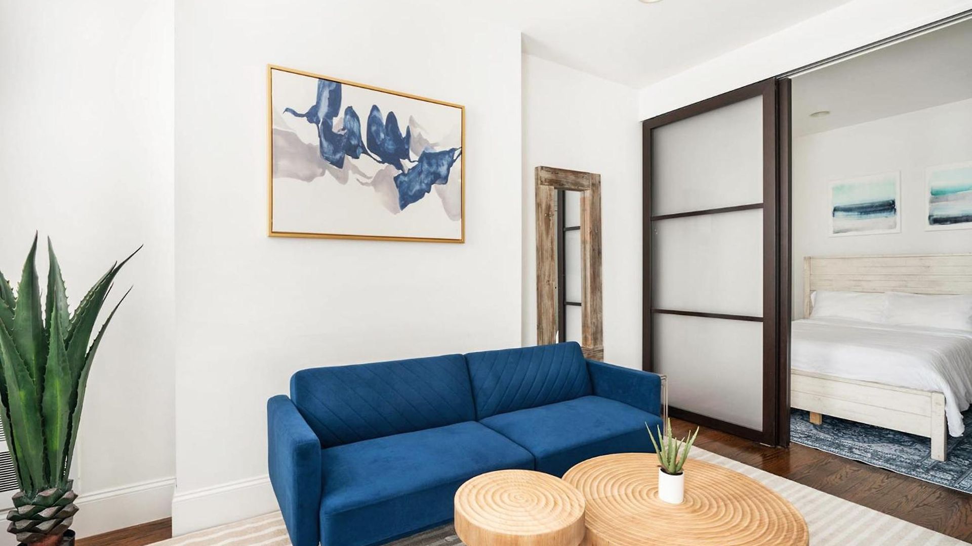 Apartment 69 Les *