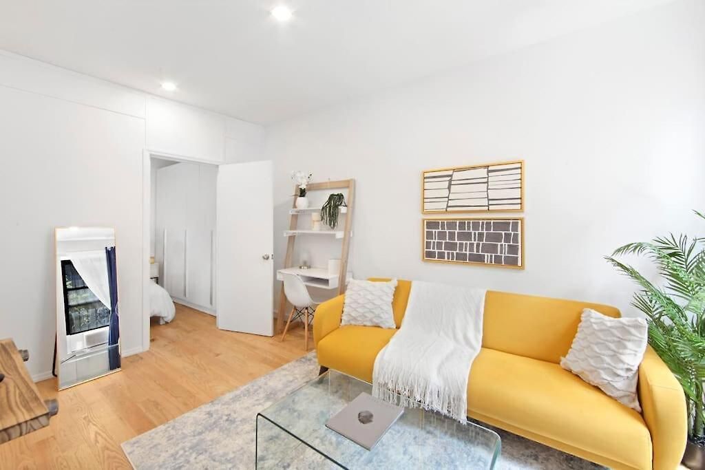 69 Les Apartment