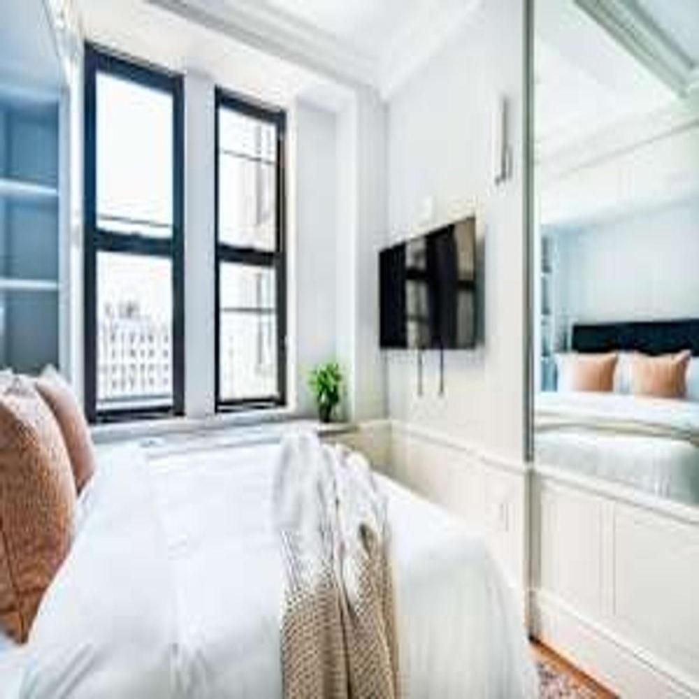 Apartment 73 West New York