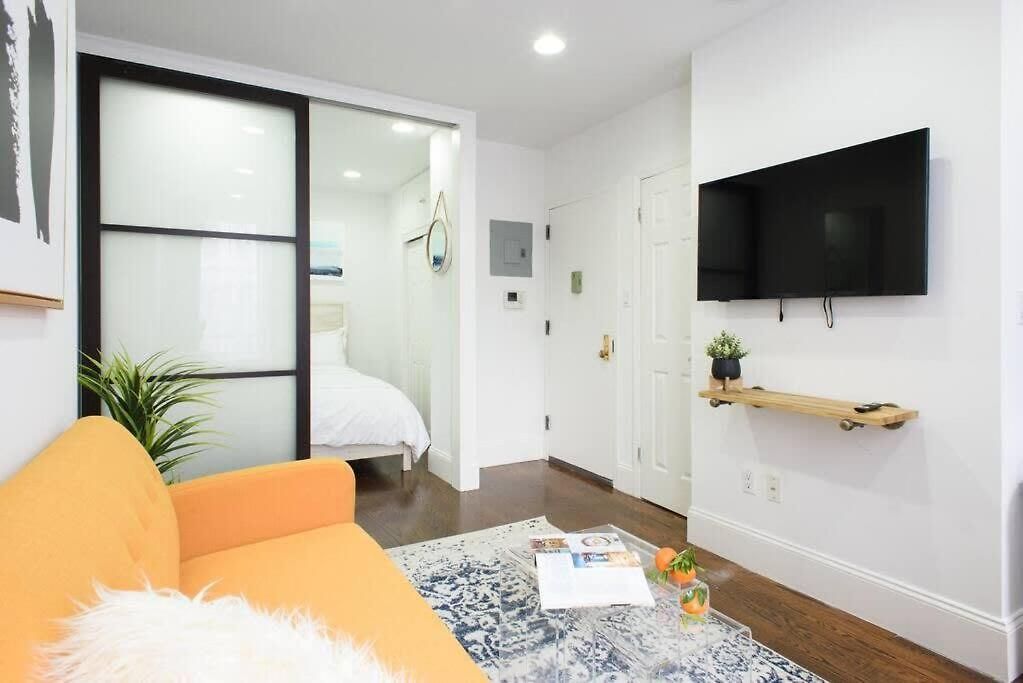69 Les Apartment