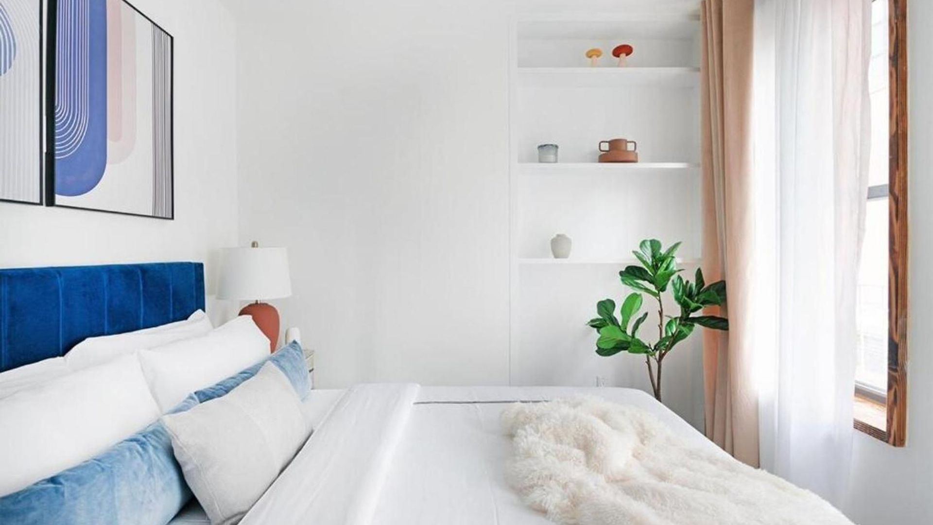 48 Midtown West Apartment *