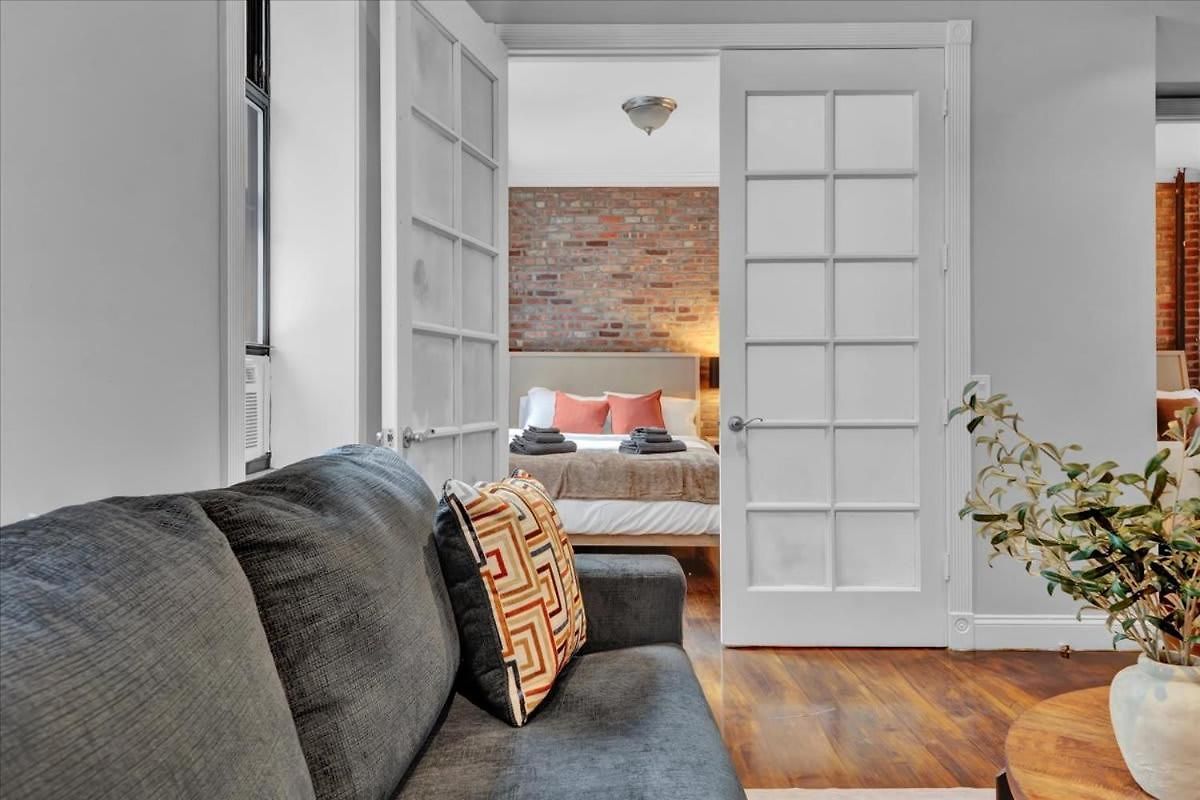 Apartment Elegant 3br-2ba In Gramercy -modern & New York
