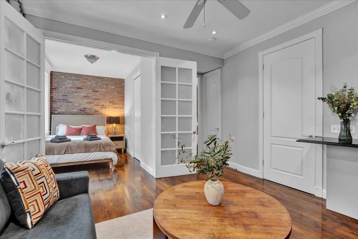 Elegant 3br-2ba In Gramercy -modern & Apartment