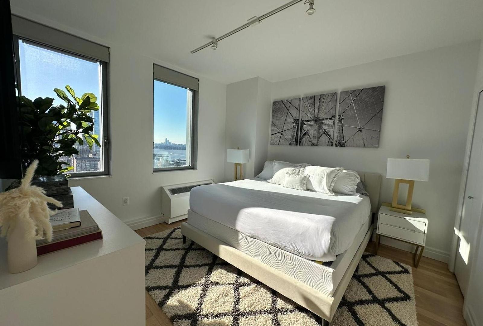 Time Square Aparthotel