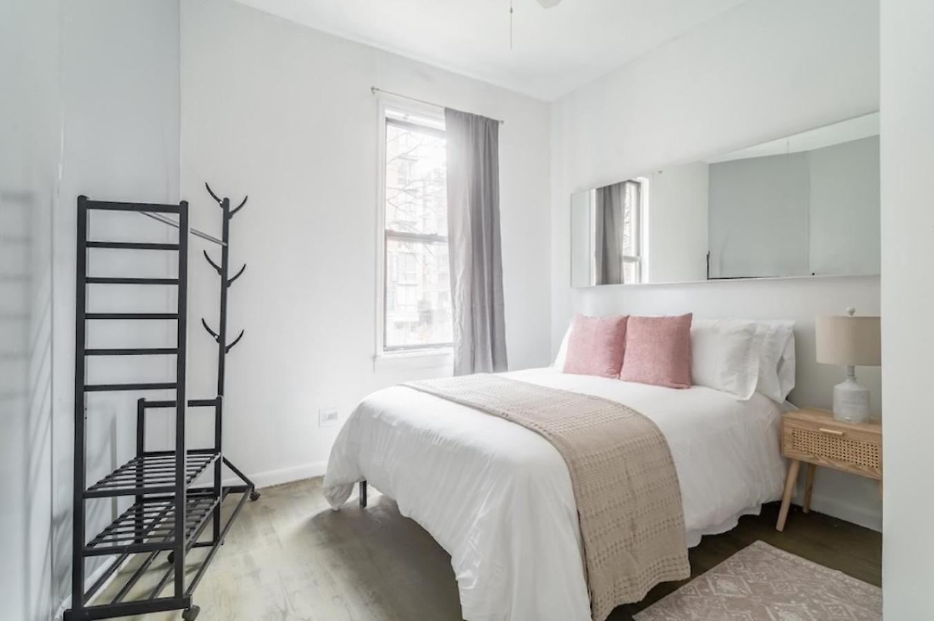 Nyc 3br Steps From Times Square & Transit * New York