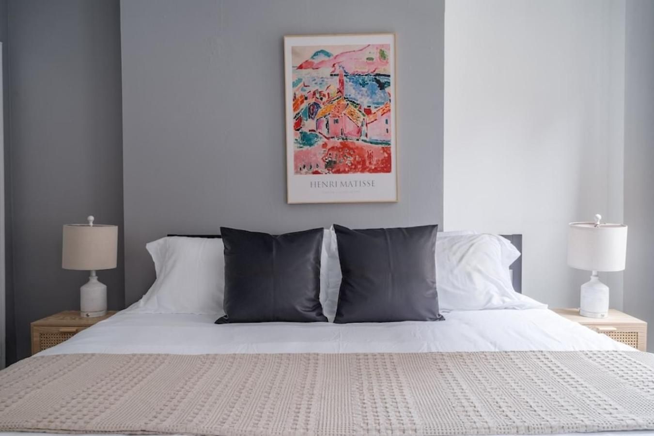Apartment Nyc 3br Steps From Times Square & Transit