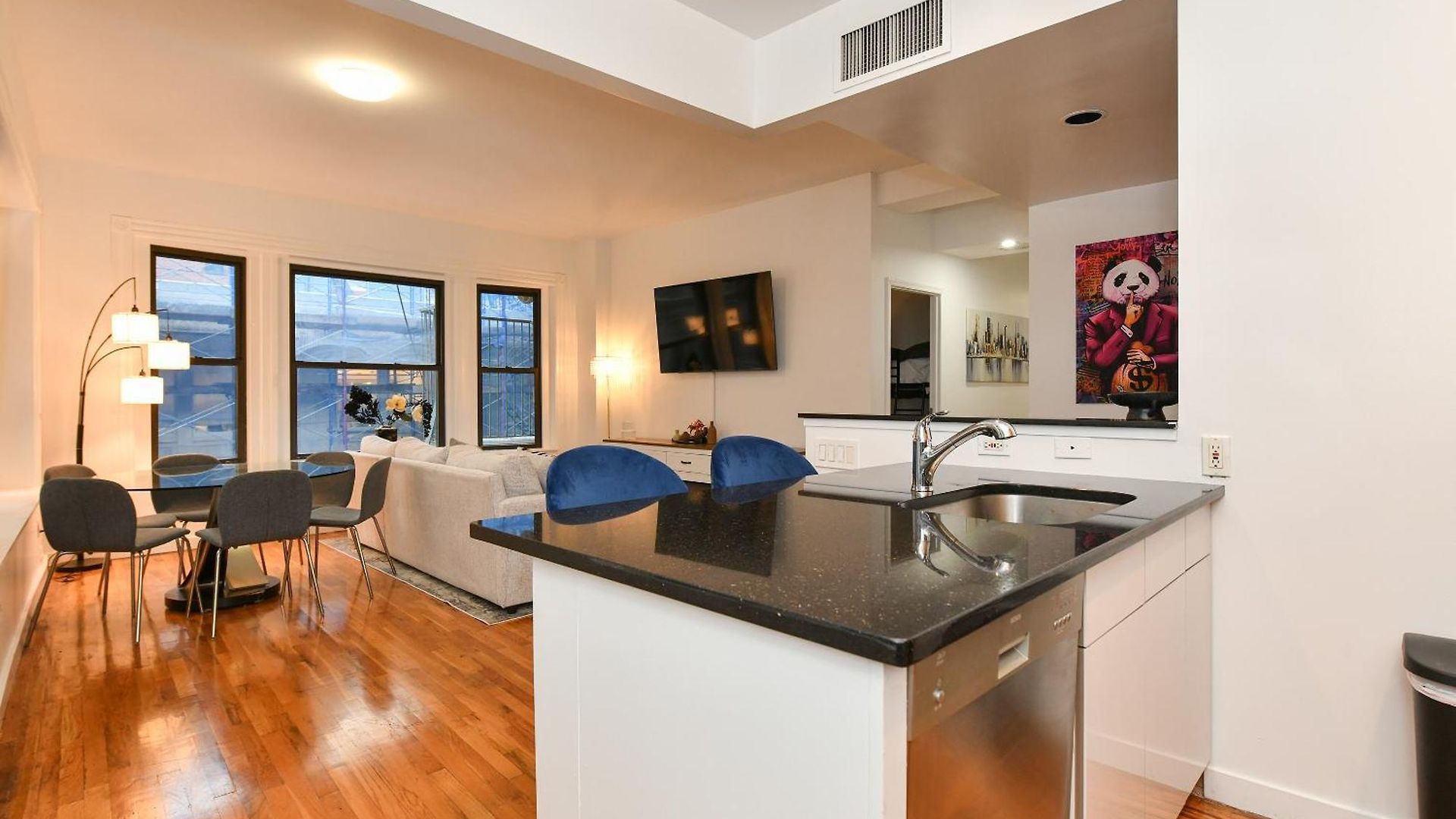 Elegant Fidi 3br - Private Elevator - Modern Luxury Apartment *