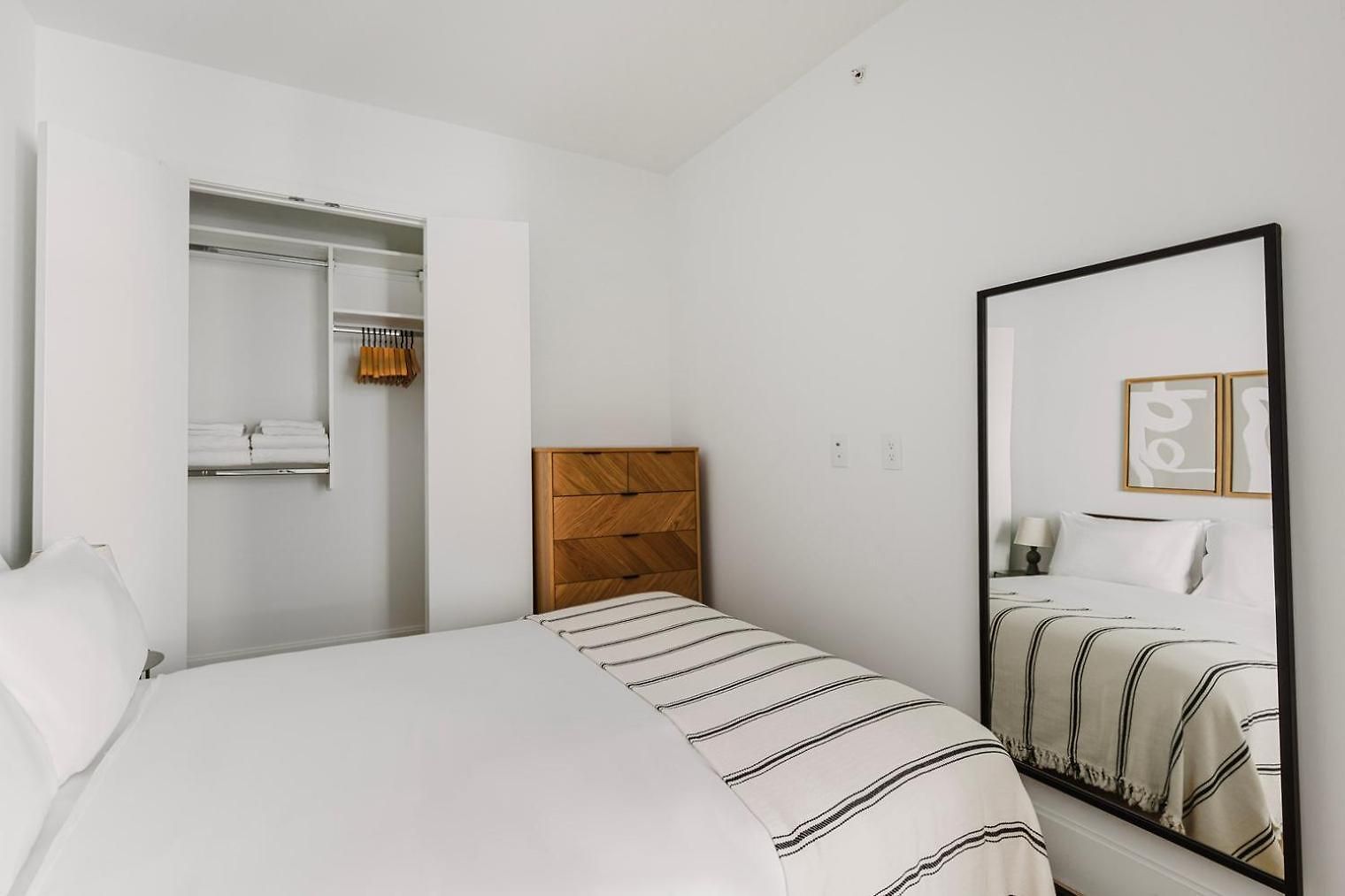 Apartment Blueground Jersey Ev Charging Nr Park Nyc-1687 *