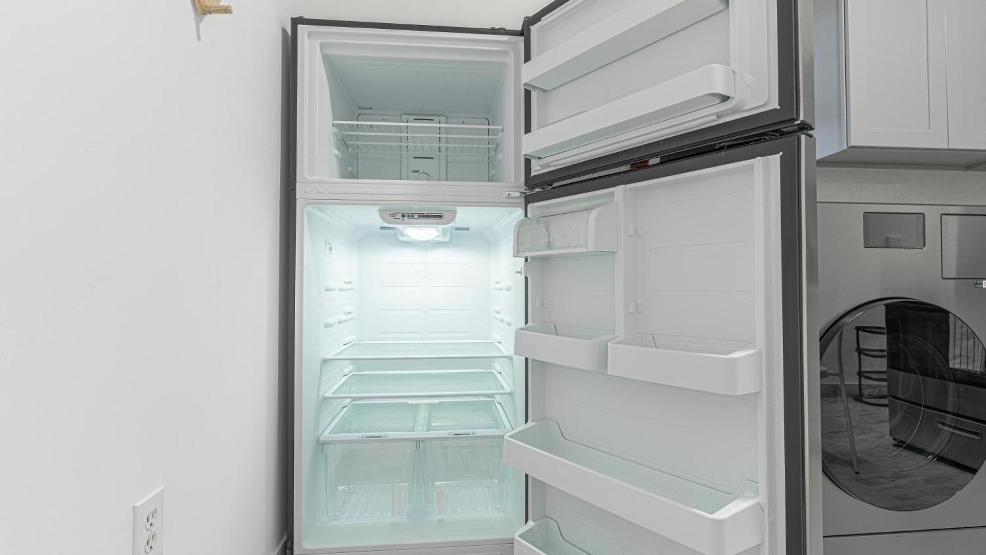 Modern 2br Retreat With Washer & Dryer - Near Subway & Lga Apartment *