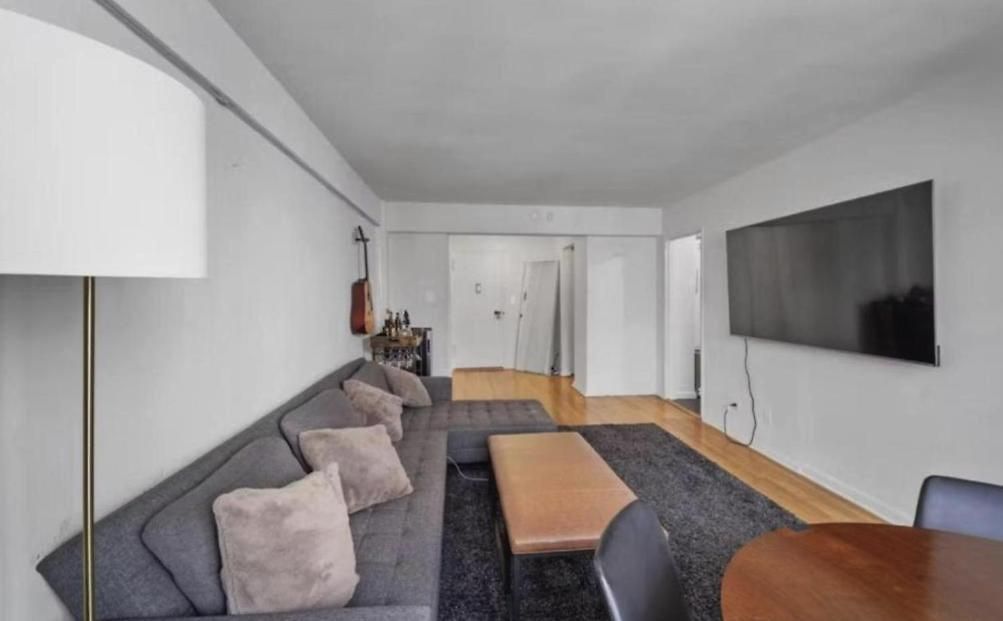 Guest house Lavish Columbus Circle Manhattan By Park & Times Square Adults Only 4*