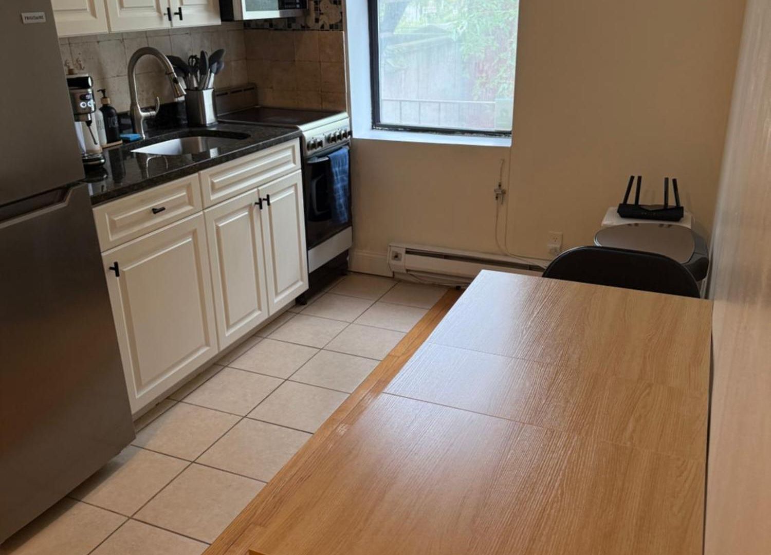 Chic Times Square 1br Entire - Private Kitchen & Bath - Hosts 4