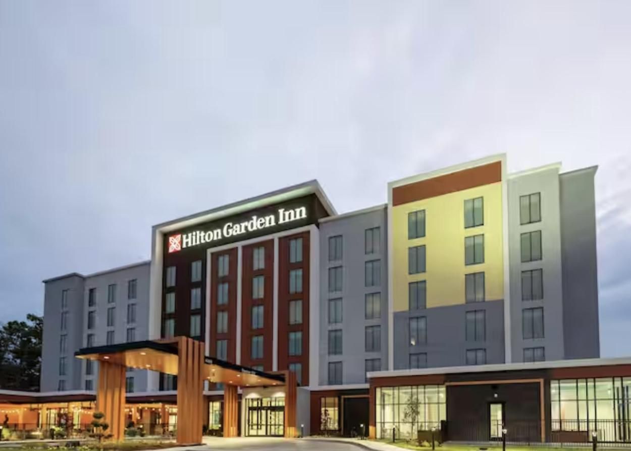 Hilton Garden Flushing Laguardia Hotel New York