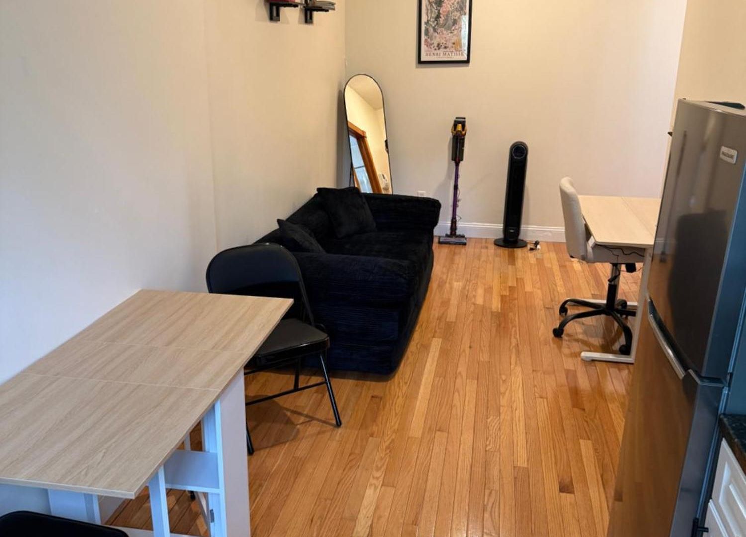 Guest house Chic Times Square 1br Entire - Private Kitchen & Bath - Hosts 4 *