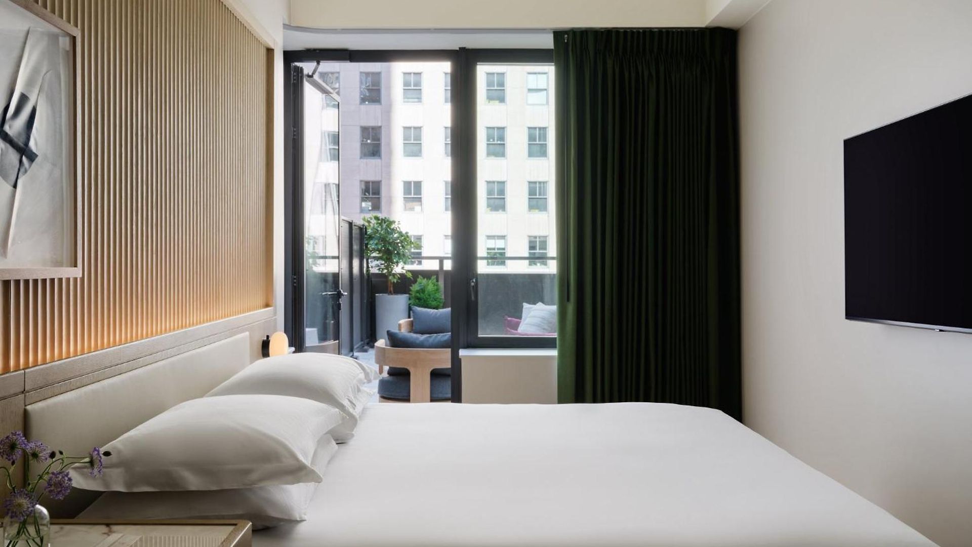 Kimpton Era Midtown By Ihg