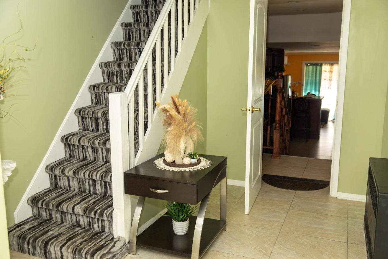 Timeless Elegance One Bedroom New York