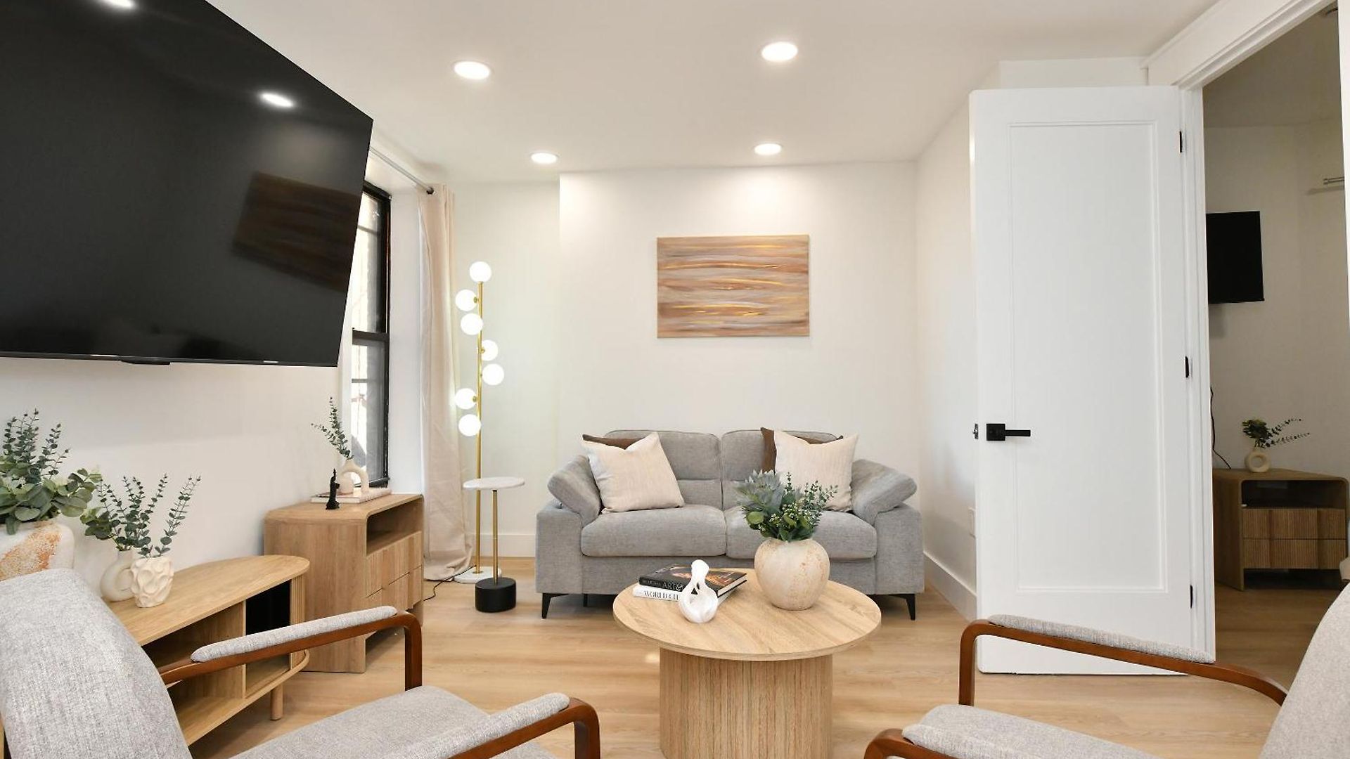 Aparthotel Chic 4br Stay-steps Away From Park New York