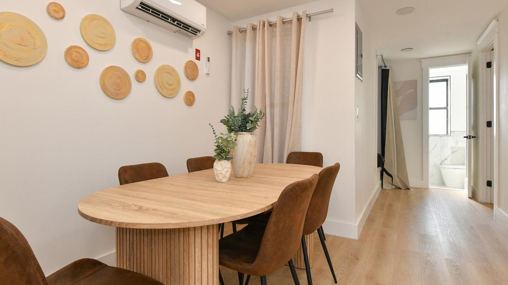 Aparthotel Chic 4br Stay-steps Away From Park New York