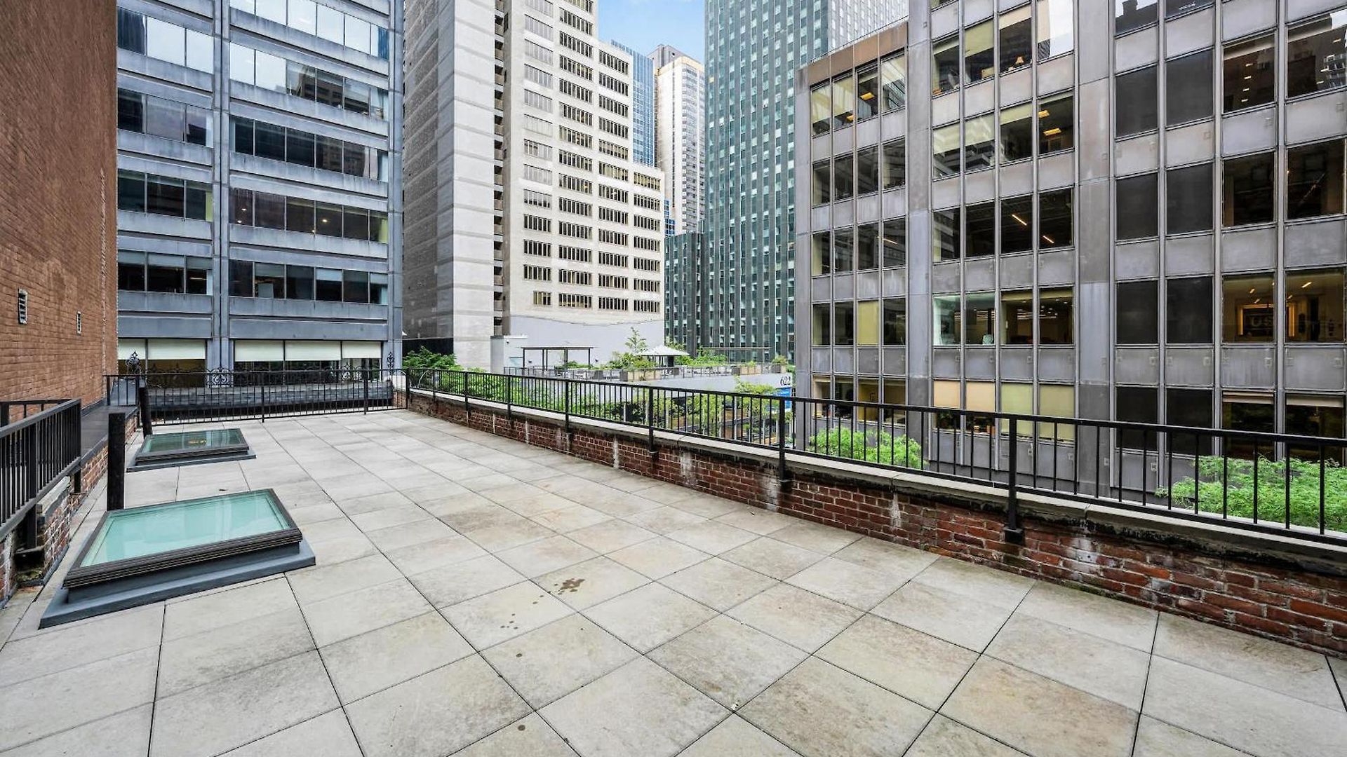 The Landmark By Rove Travel - Townhome With Roof Deck *