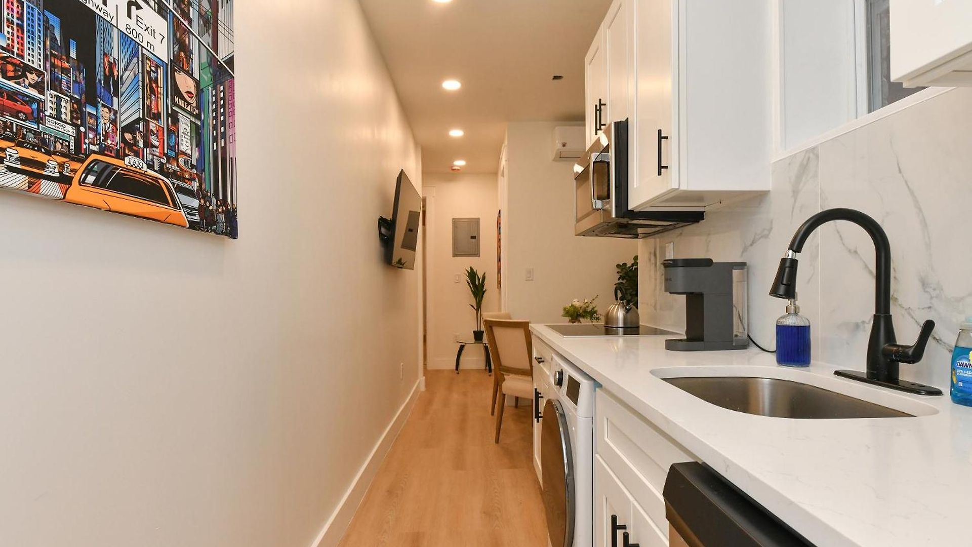 Aparthotel Chic 2br Stay-steps From Park