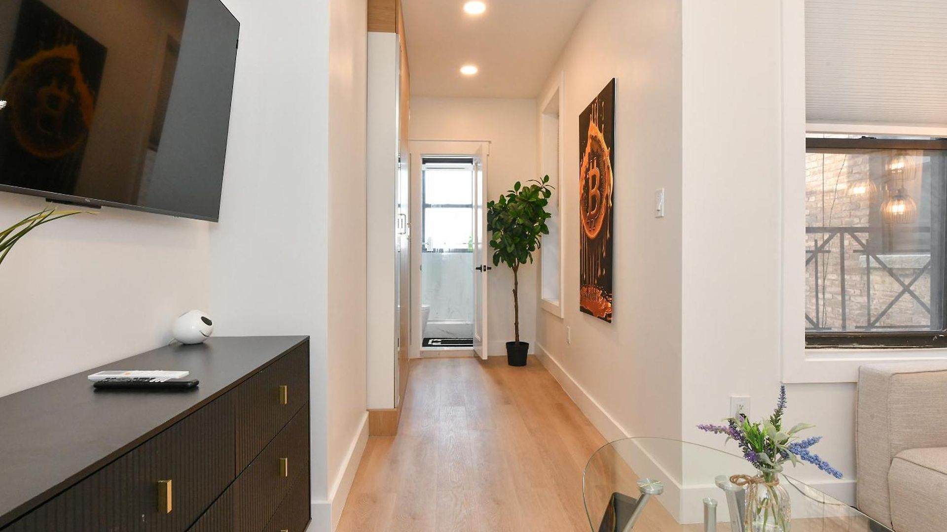 Aparthotel Chic 2br Stay-steps From Park 4*