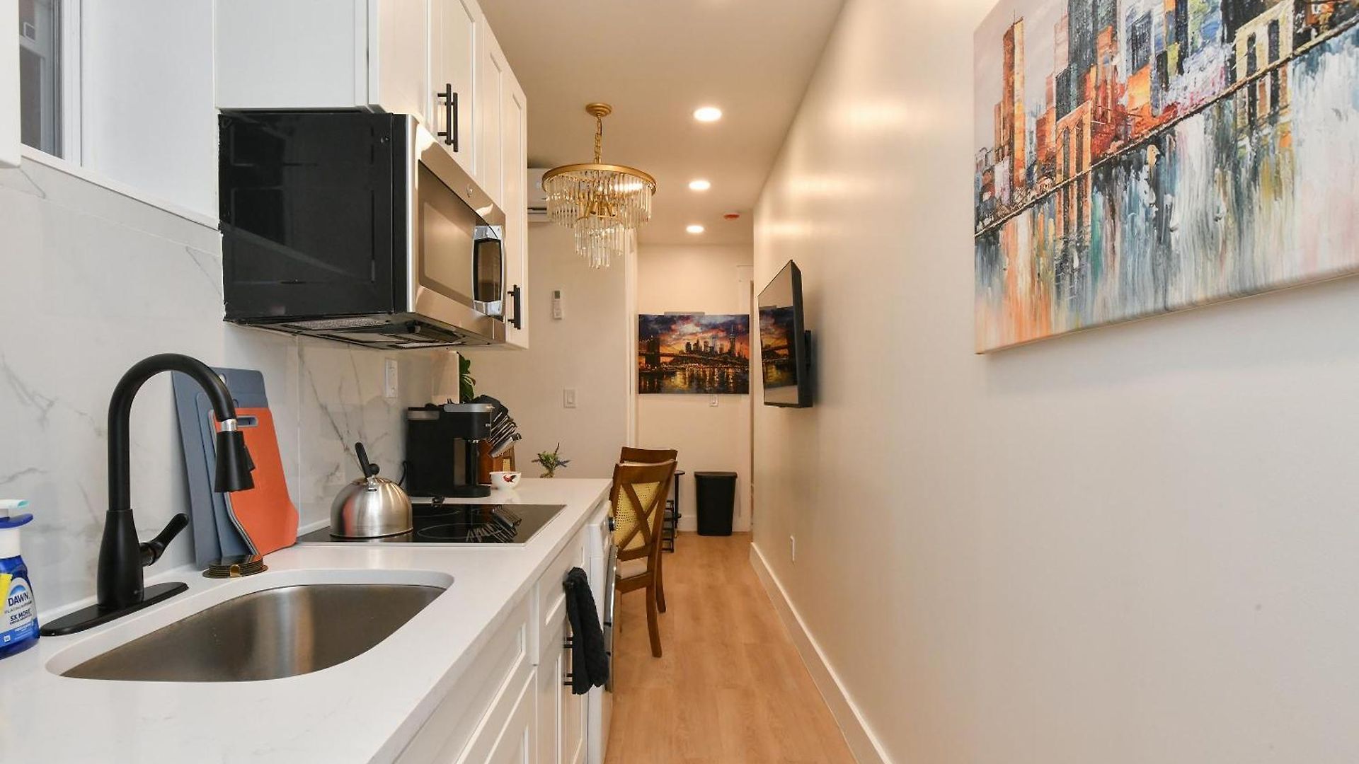 Modern 2br Near Park Aparthotel 2*