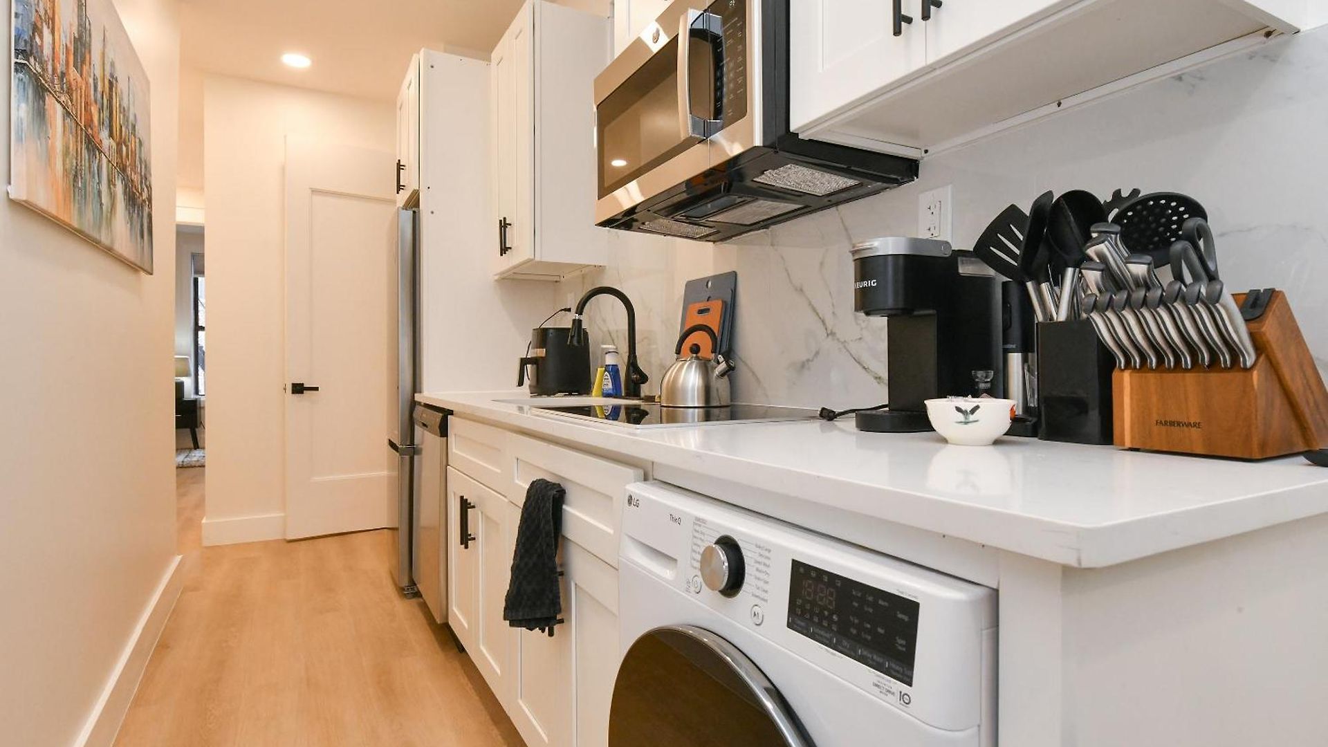 Modern 2br Near Park New York