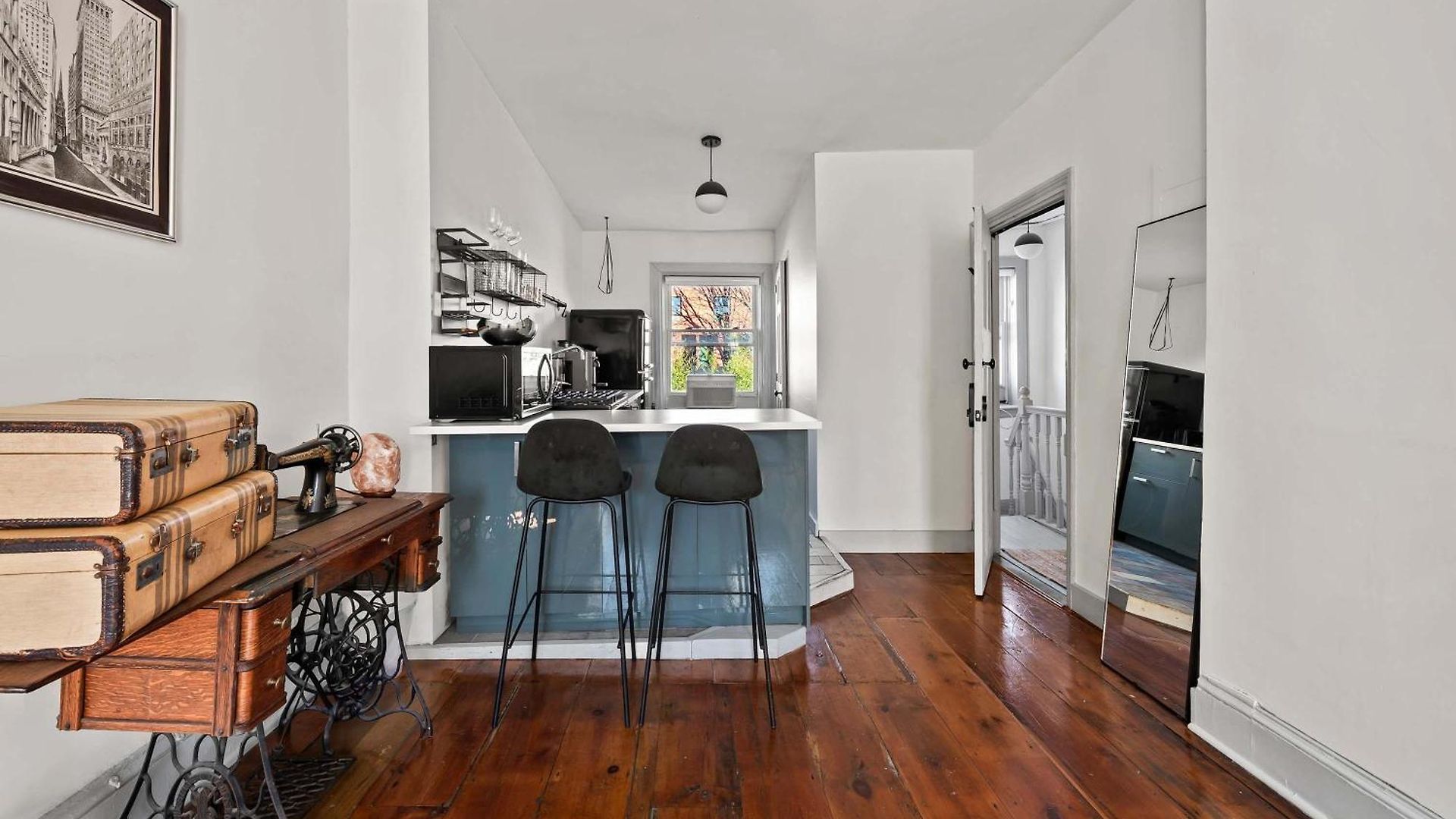 Rove Travel - Alderman Terrace - Townhome With Patio Holiday home *