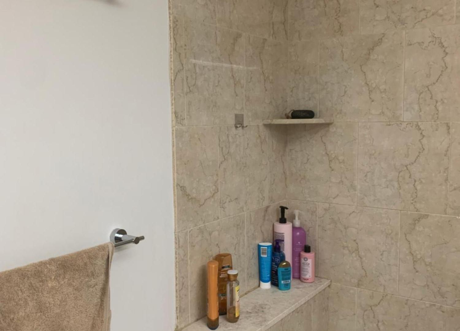 Homestay Street Large Private Bedroom ,high Speed Internet -female Only New York