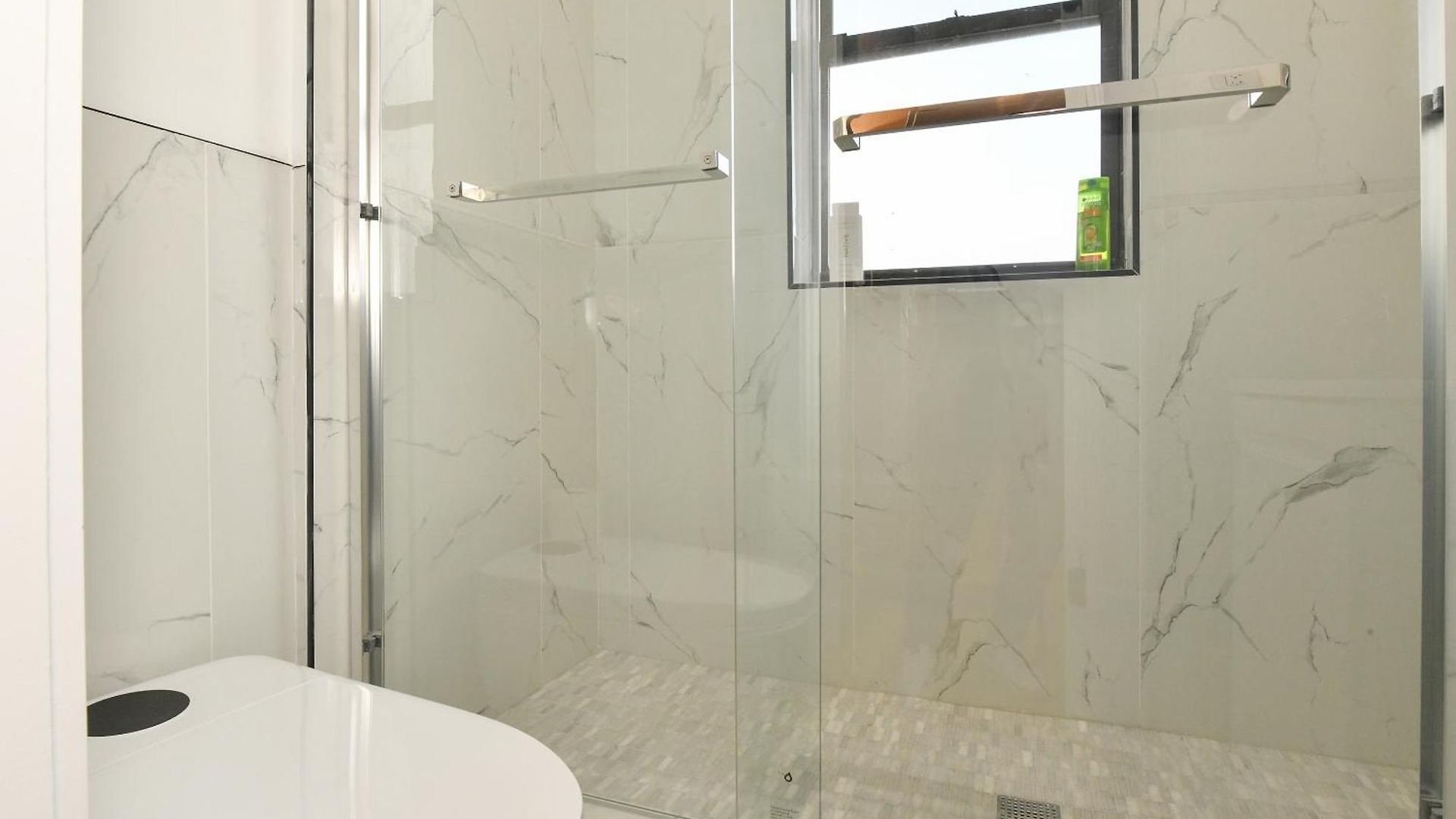 Chic 2br Stay-steps From Park Aparthotel
