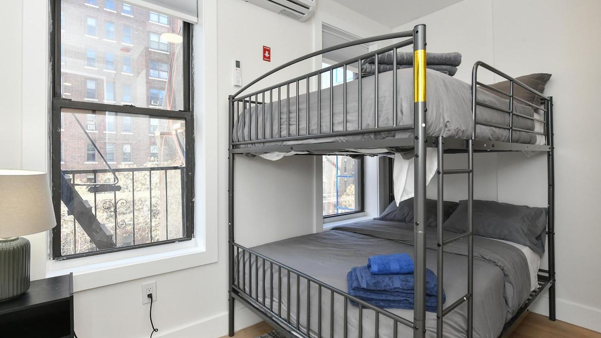 Modern 2br Near Park Aparthotel 2*