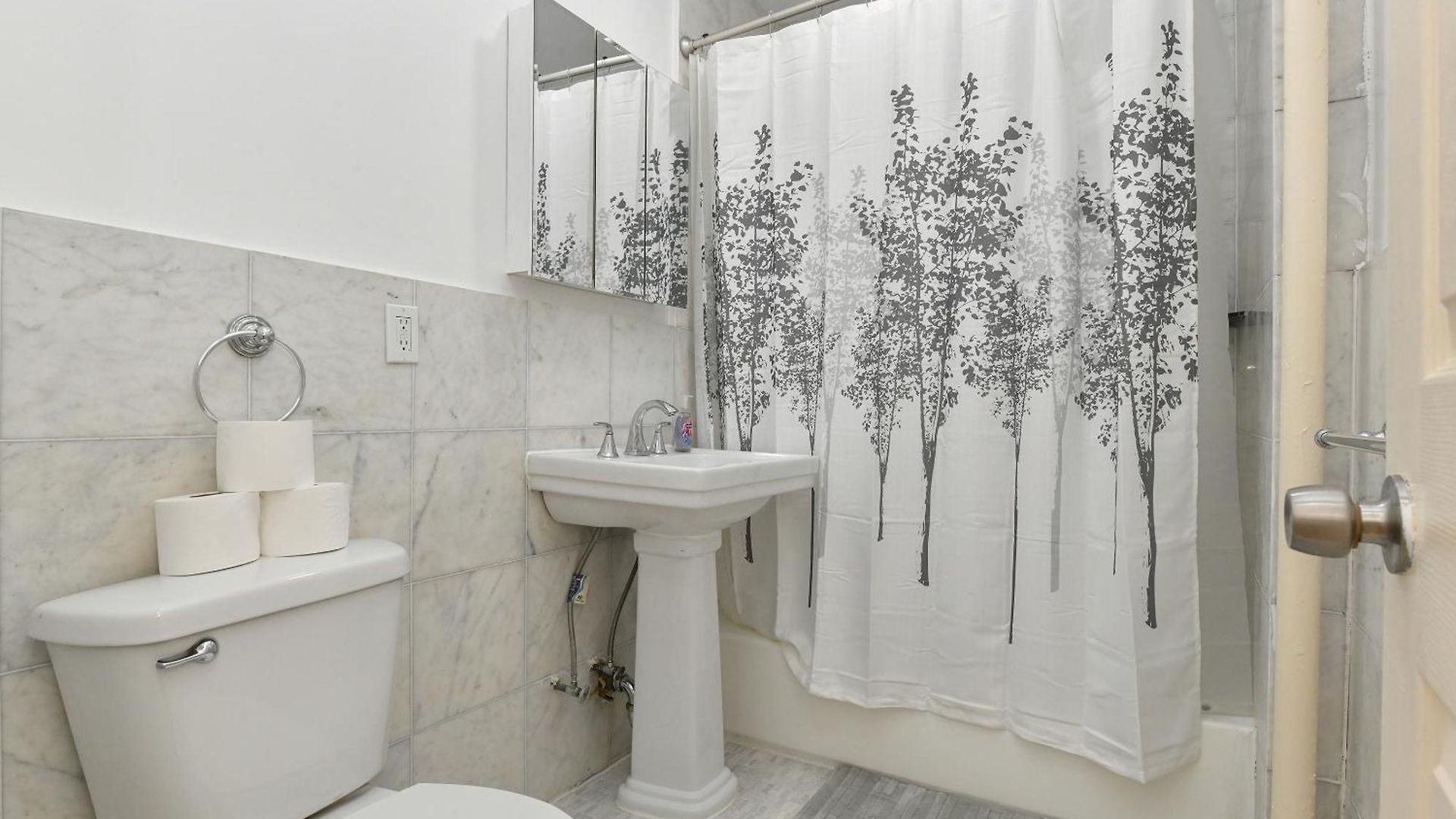 Stylish 2br Retreat North Of Park