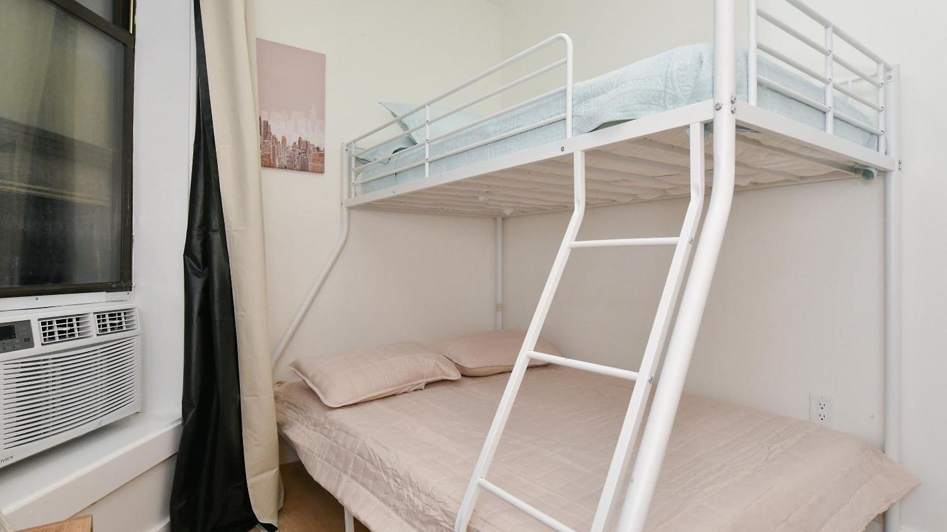 Chic 4br Stay-steps Away From Park 4*