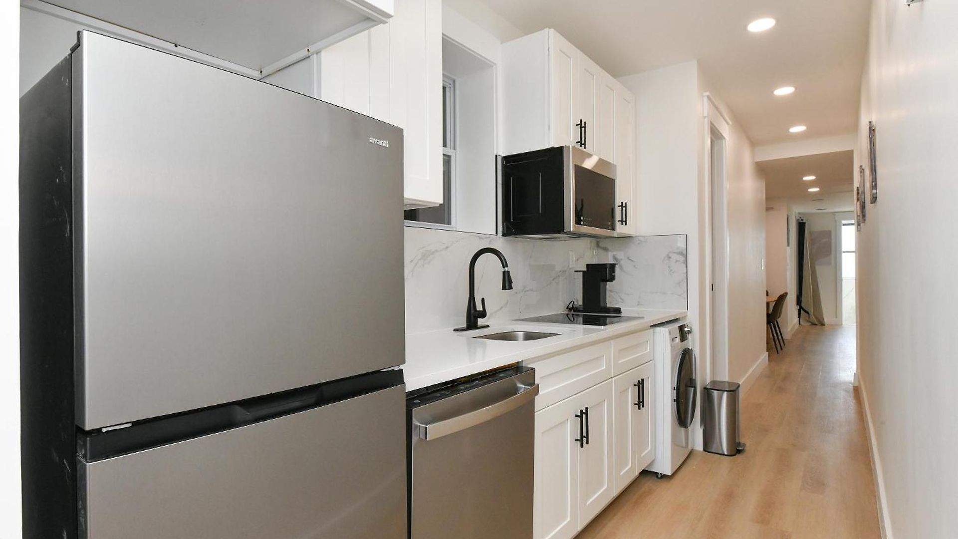 Aparthotel Chic 4br Stay-steps Away From Park New York