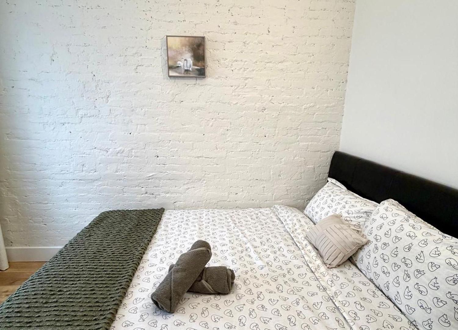Time Square Port Authority Hudson Yard Midtown West Super Convenient 1st Floor 1-bedroom * New York