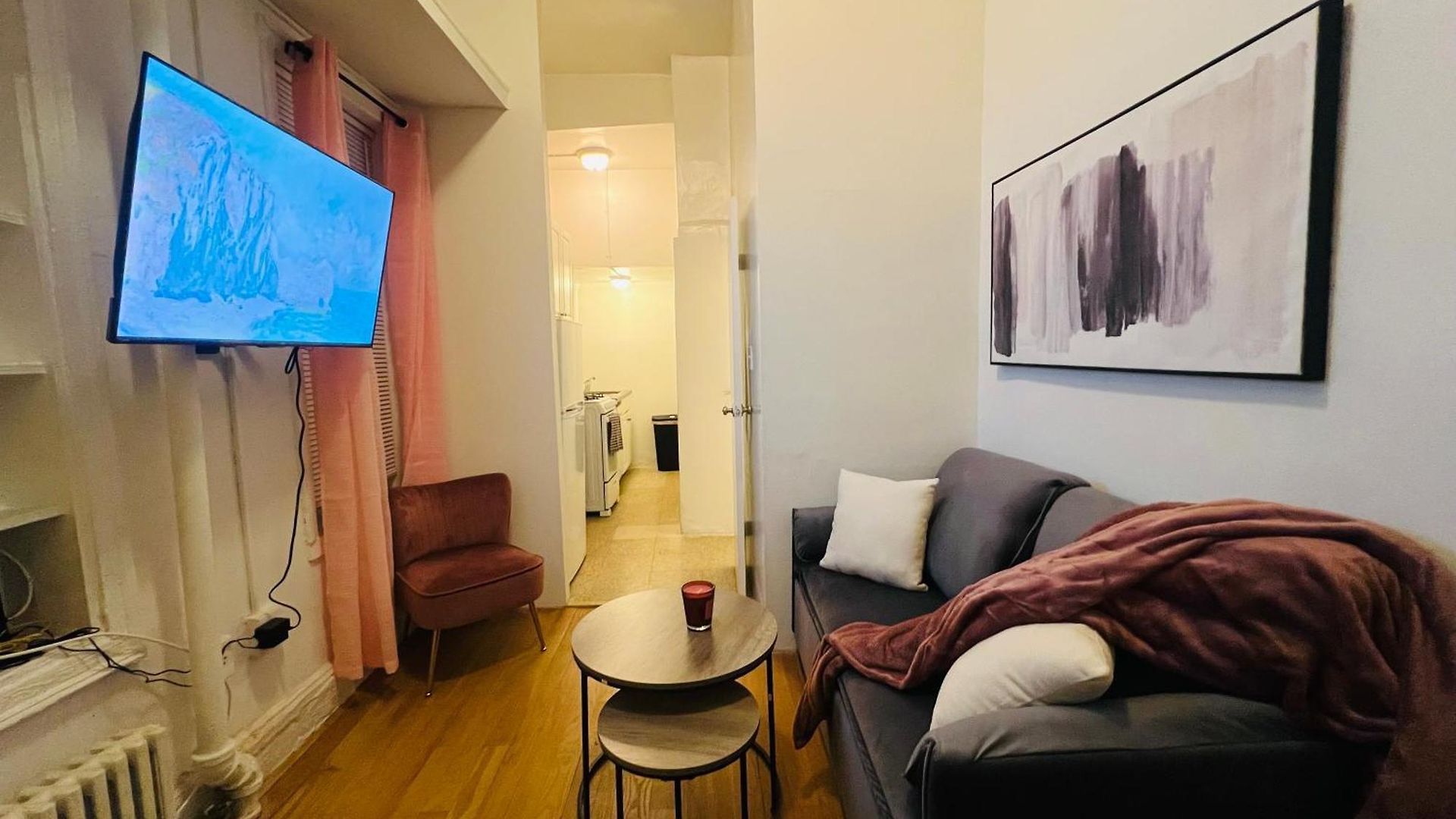 The Hudson & Apartment
