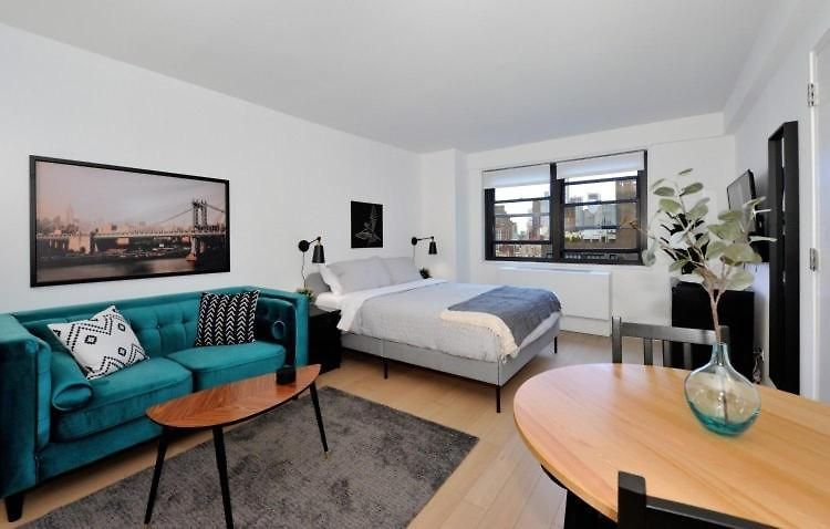 The Chic Vibe 8653 New York